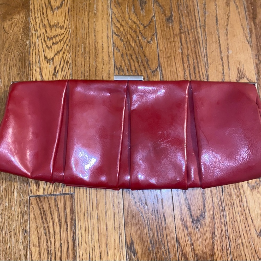 Express Clutch